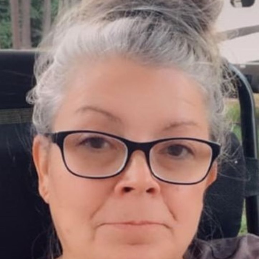 Meet your Posher, Kim